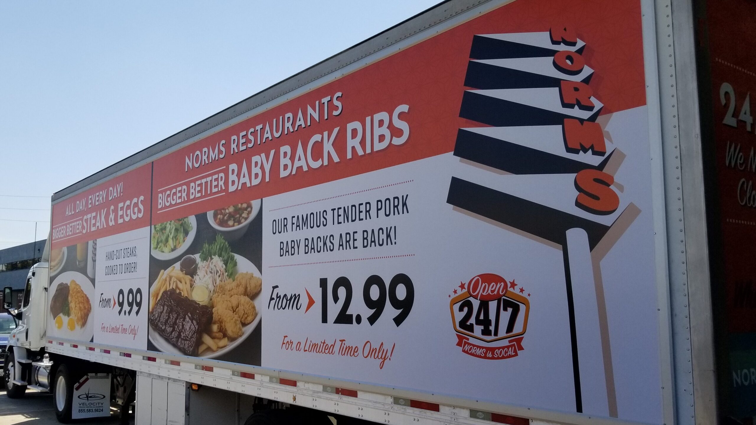Norm's ran a limited time offer on ribs using changeable fleet graphics